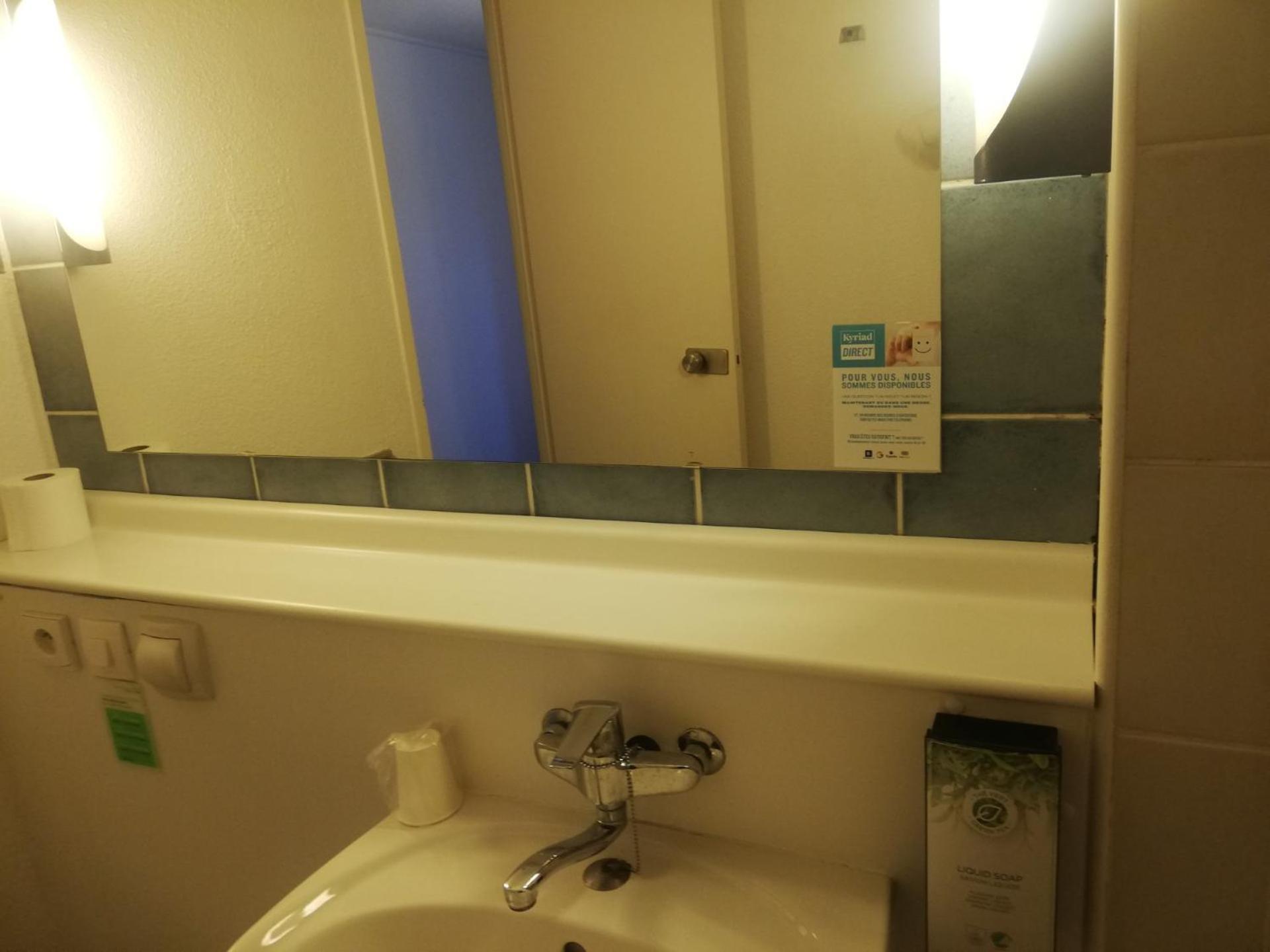 Kyriad Direct Hotel